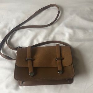 Classy crossbody bag